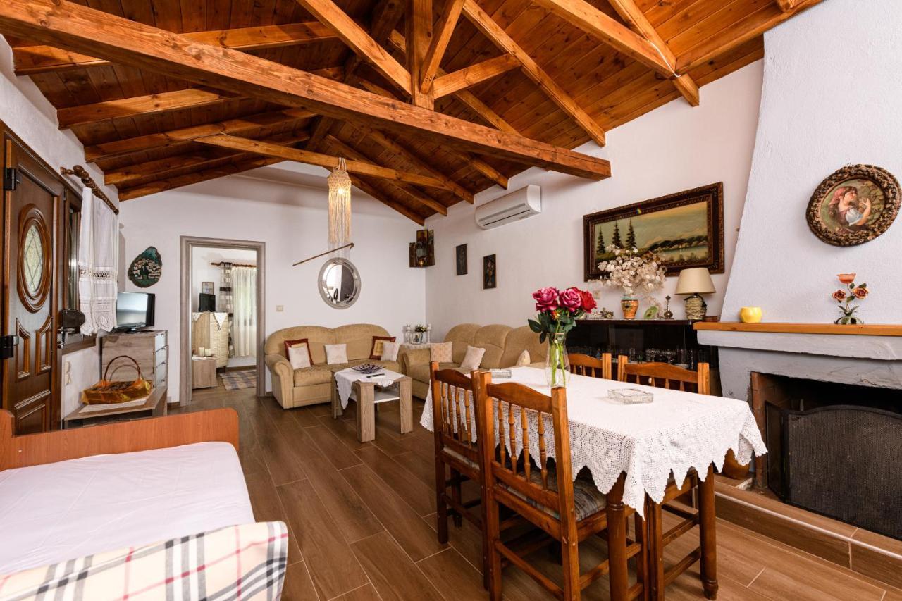 Villa Suzana Mikros Prinos Экстерьер фото