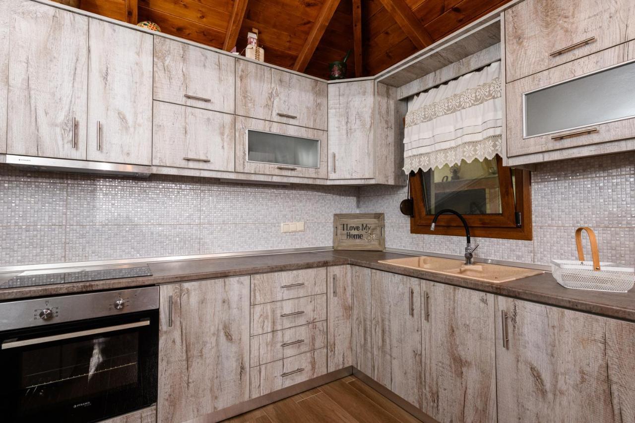 Villa Suzana Mikros Prinos Экстерьер фото