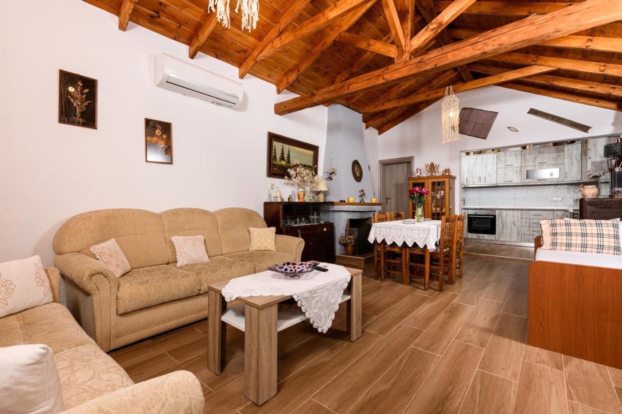 Villa Suzana Mikros Prinos Экстерьер фото
